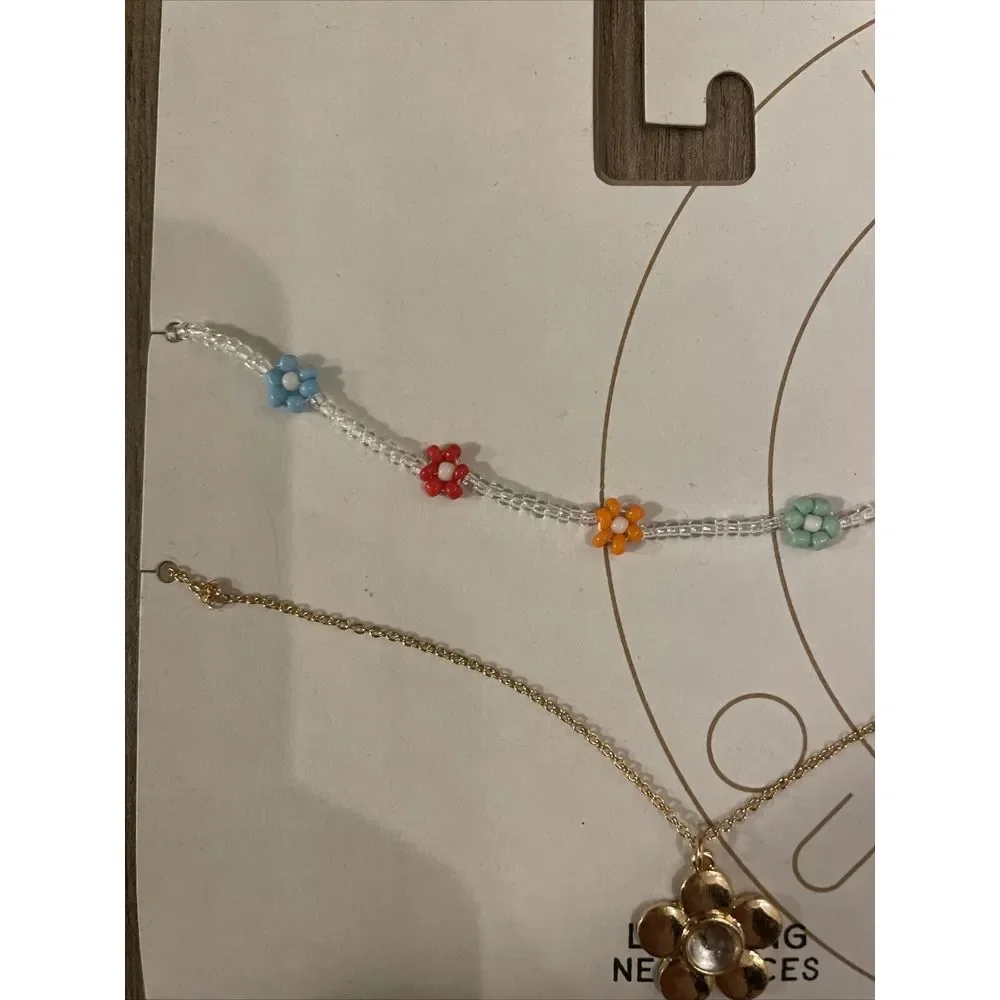 Urban Outfitters Layla Beaded Flower Layered Necklace Gold Tone Assorted Colors‎